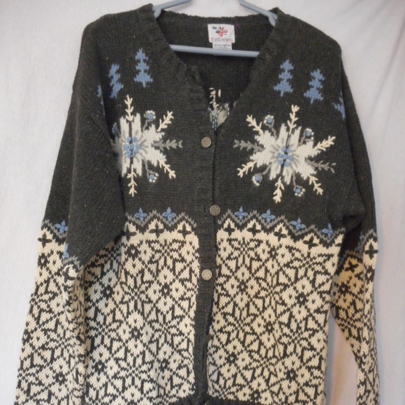 Nutcracker Sweaters - Size M Cotton blend Grey Snowflake Cardigan